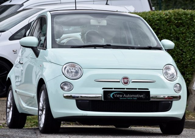 2015 15 Fiat 500 1.2 LOUNGE 3d 69 BHP