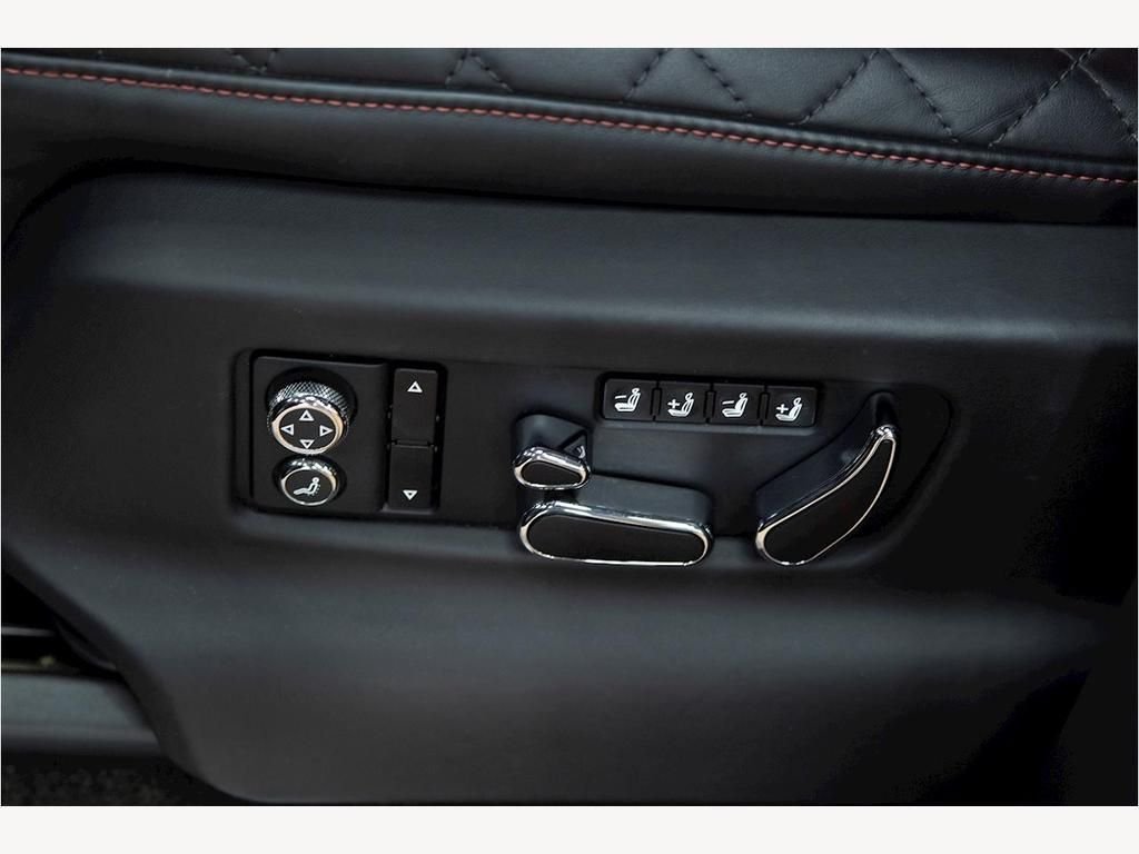 USED 2017 67 BENTLEY BENTAYGA W12 6.0 Estate Automatic Petrol BIG SPEC|CARBON KIT|VOSSEN
