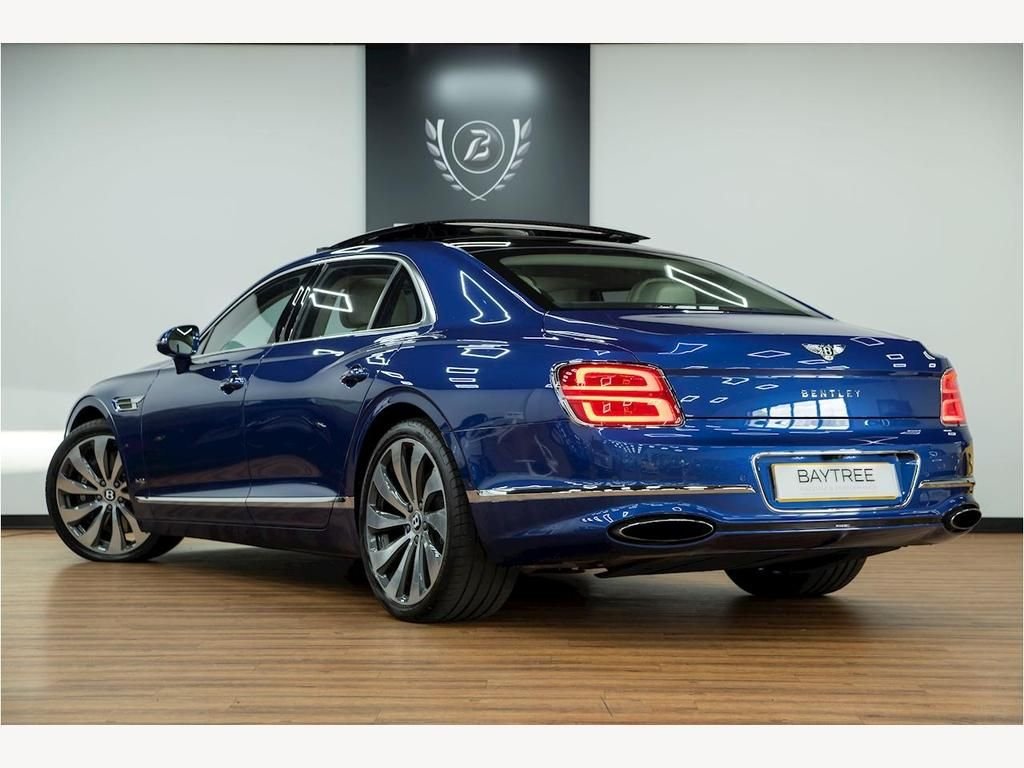 USED 2020 69 BENTLEY FLYING SPUR 6.0 W12 Saloon FIRST EDITION | NAIM AUDIO