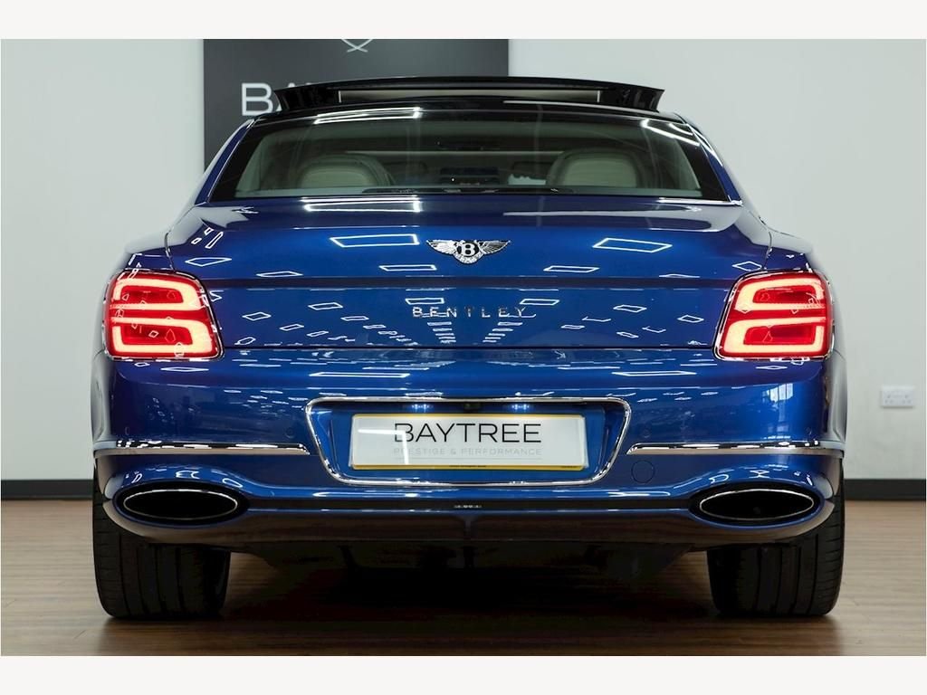 USED 2020 69 BENTLEY FLYING SPUR 6.0 W12 Saloon FIRST EDITION | NAIM AUDIO