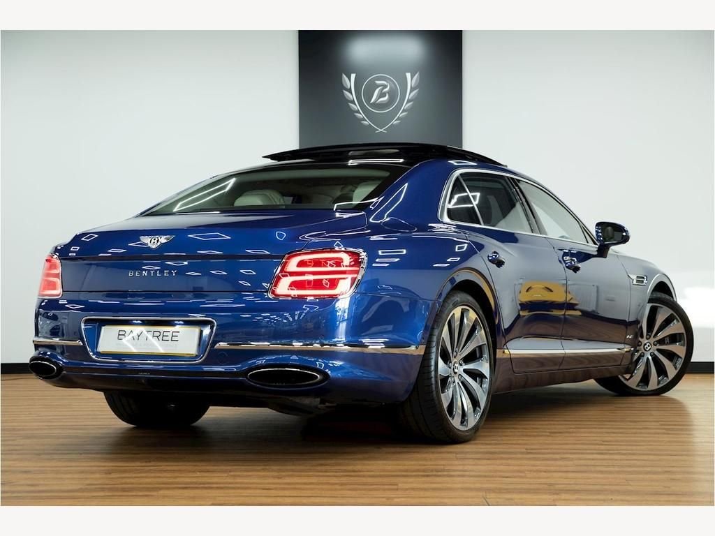 USED 2020 69 BENTLEY FLYING SPUR 6.0 W12 Saloon FIRST EDITION | NAIM AUDIO