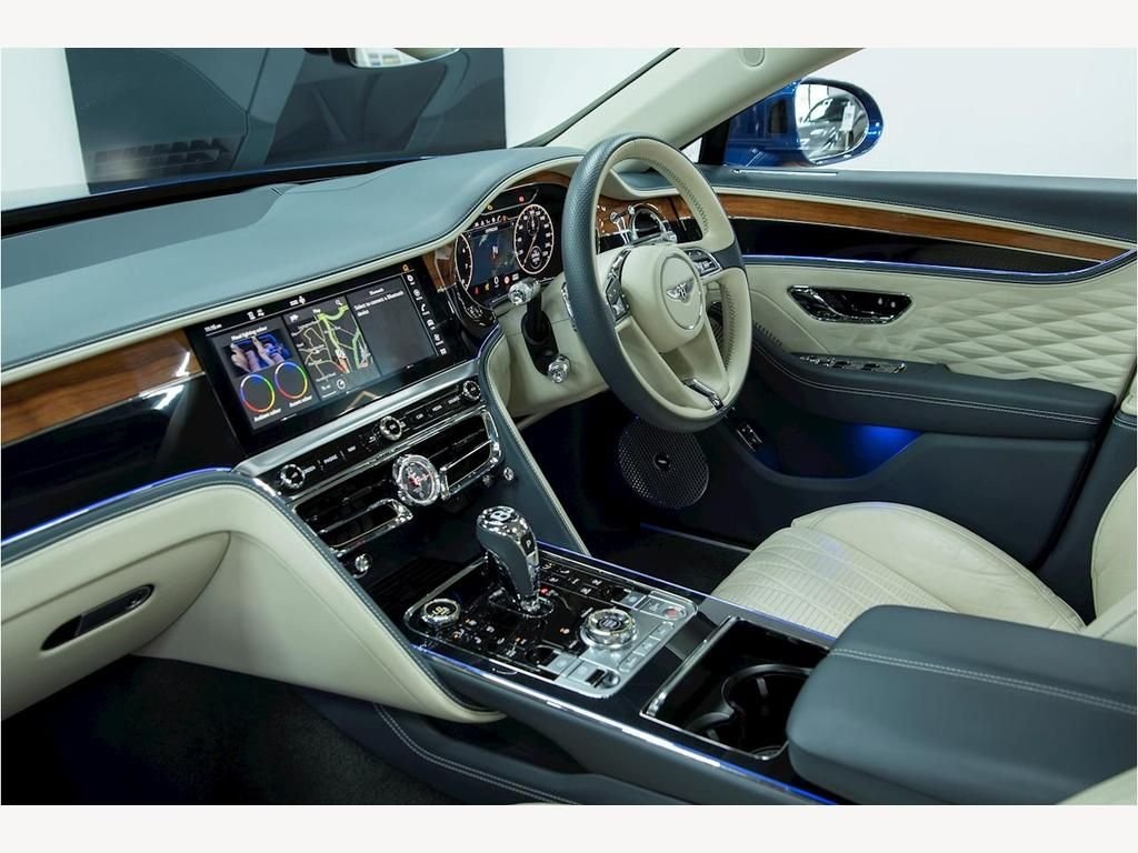 USED 2020 69 BENTLEY FLYING SPUR 6.0 W12 Saloon FIRST EDITION | NAIM AUDIO