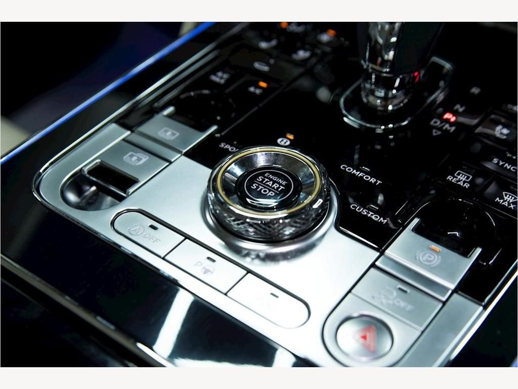 USED 2020 69 BENTLEY FLYING SPUR 6.0 W12 Saloon FIRST EDITION | NAIM AUDIO