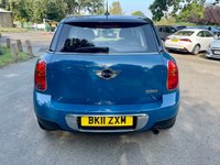 USED 2011 11 MINI COUNTRYMAN 1.6 COOPER 5d 122 BHP ULEZ Compliant With Over &pound;2K's Of Optional Equitment And Full Service History !
