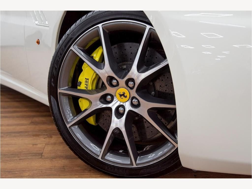 USED 2012 12 FERRARI CALIFORNIA 4.3 2 PLUS 2 