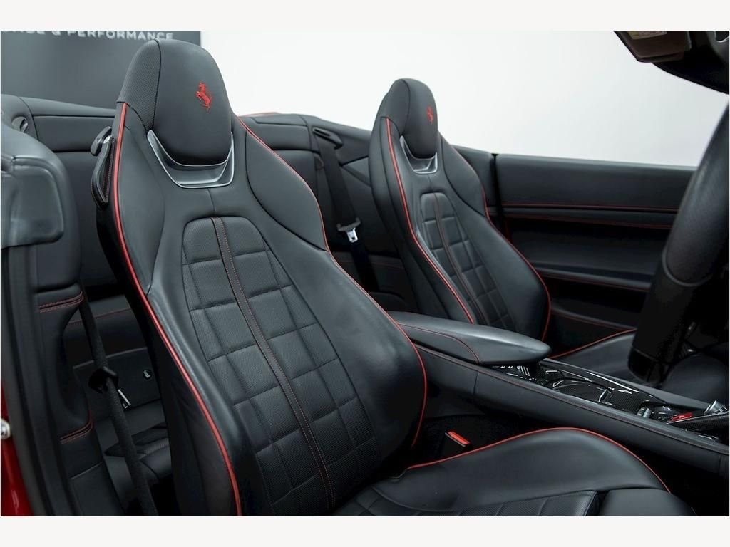 USED 2020 C FERRARI PORTOFINO 3.9 BCA 2d 592 BHP &pound;30k OPTIONS | ROSSO PORTOFINO