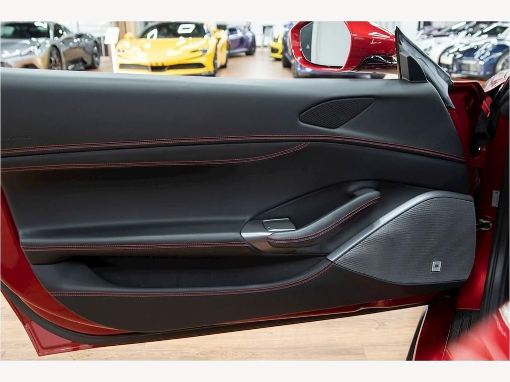 USED 2020 C FERRARI PORTOFINO 3.9 BCA 2d 592 BHP &pound;30k OPTIONS | ROSSO PORTOFINO