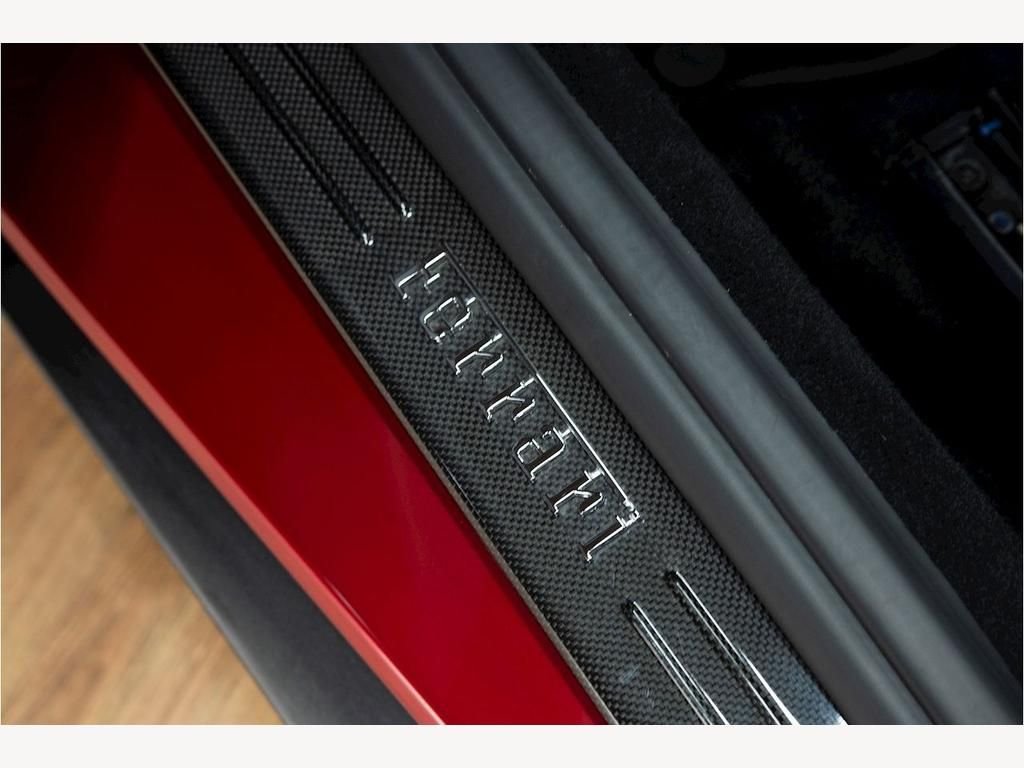 USED 2020 C FERRARI PORTOFINO 3.9 BCA 2d 592 BHP &pound;30k OPTIONS | ROSSO PORTOFINO