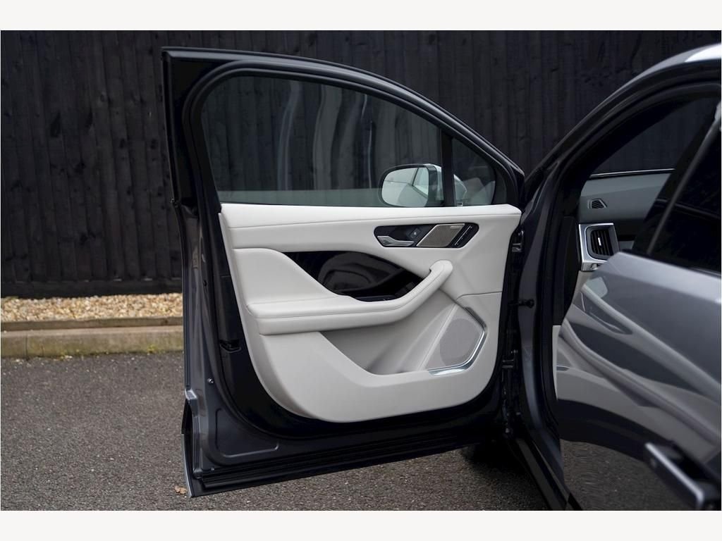 USED 2021 21 JAGUAR I-PACE HSE 5d 395 BHP PERFORMANCE SEATS | PAN ROOF