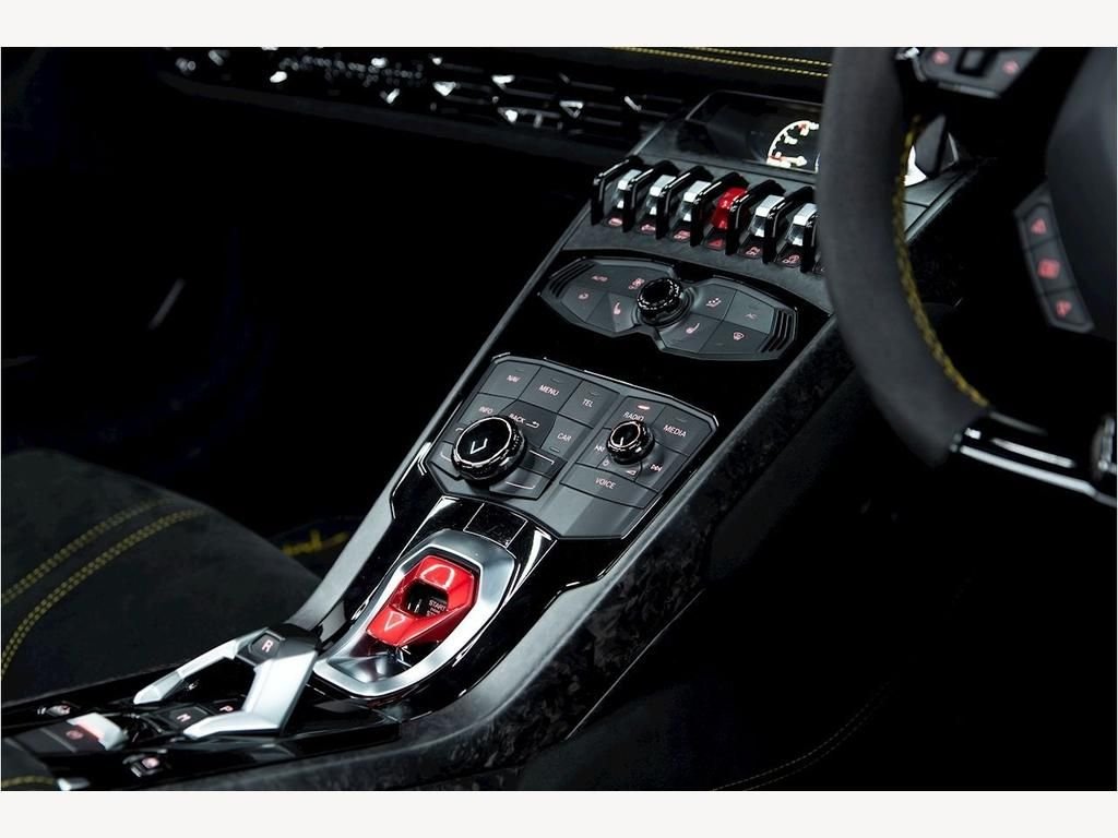 USED 2019 19 LAMBORGHINI HURACAN 5.2 LP 640-4 PERFORMANTE SPYDER SATIN PPF | WARRANTY | LIFT