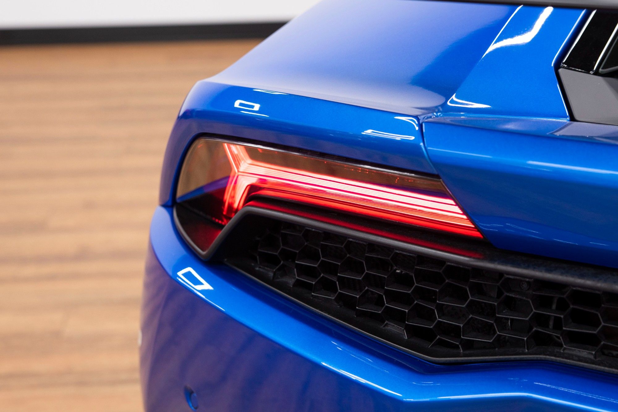 USED 2018 18 LAMBORGHINI HURACAN 5.2 V10 LP 610-4 AVIO BLU NETHUNS | LIFT | AERO KIT