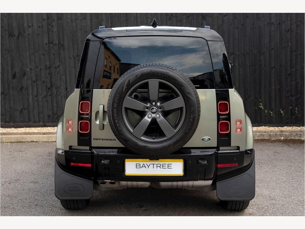 USED 2023 23 LAND ROVER DEFENDER 110 D300 MHEV X-Dynamic HSE Auto 4WD Euro 6 (s/s) 5dr ESTATE