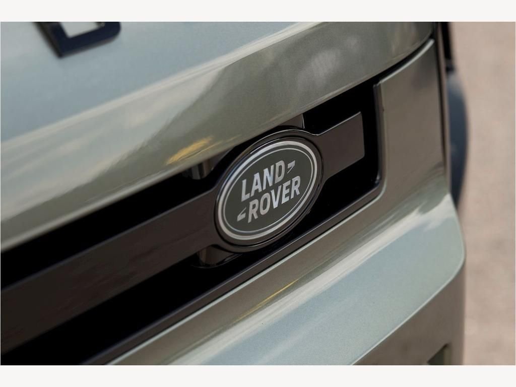 USED 2023 23 LAND ROVER DEFENDER 110 D300 MHEV X-Dynamic HSE Auto 4WD Euro 6 (s/s) 5dr ESTATE