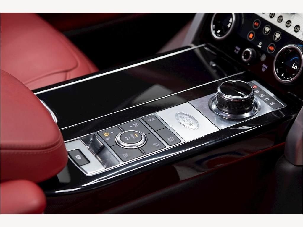 USED 2018 68 LAND ROVER RANGE ROVER 4.4 SDV8 AUTOBIOGRAPHY REAR TVs | STEPS | BIG SPEC