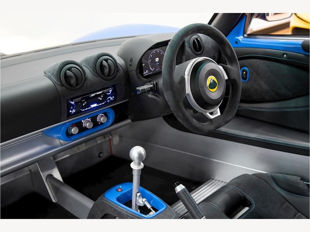 USED 2021 71 LOTUS ELISE 1.8 CUP 2d 243 BHP 