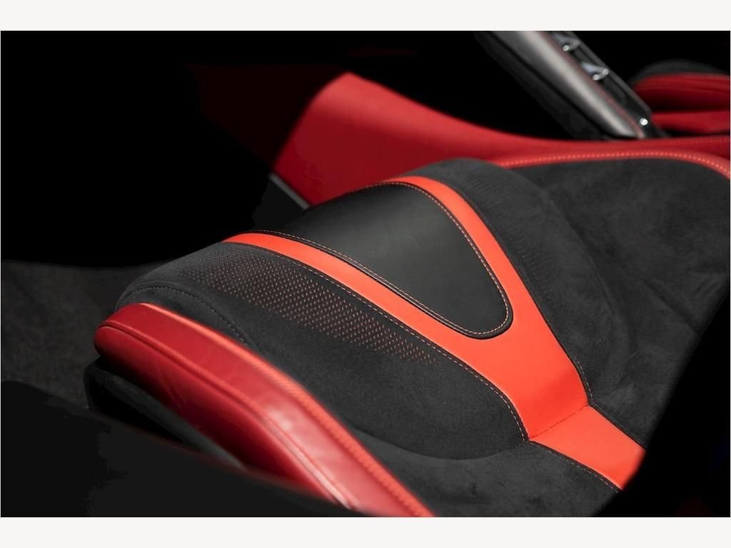 USED 2018 18 MCLAREN 720S 4.0 V8 SSG 2d 711 BHP FULL MCL HISTORY | HUGE SPEC
