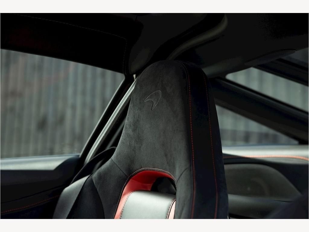 USED 2018 18 MCLAREN 720S 4.0 V8 SSG 2d 711 BHP FULL MCL HISTORY | HUGE SPEC