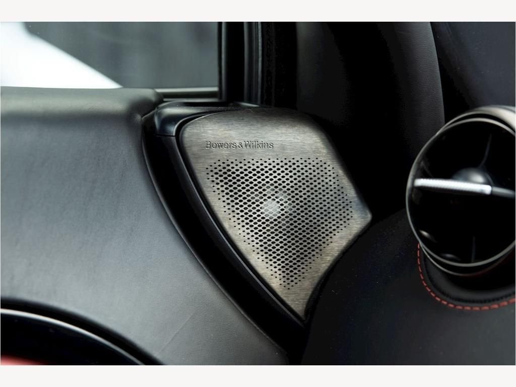 USED 2018 18 MCLAREN 720S 4.0 V8 SSG 2d 711 BHP FULL MCL HISTORY | HUGE SPEC