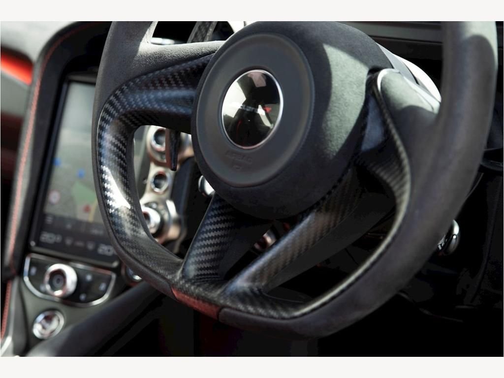 USED 2018 18 MCLAREN 720S 4.0 V8 SSG 2d 711 BHP FULL MCL HISTORY | HUGE SPEC