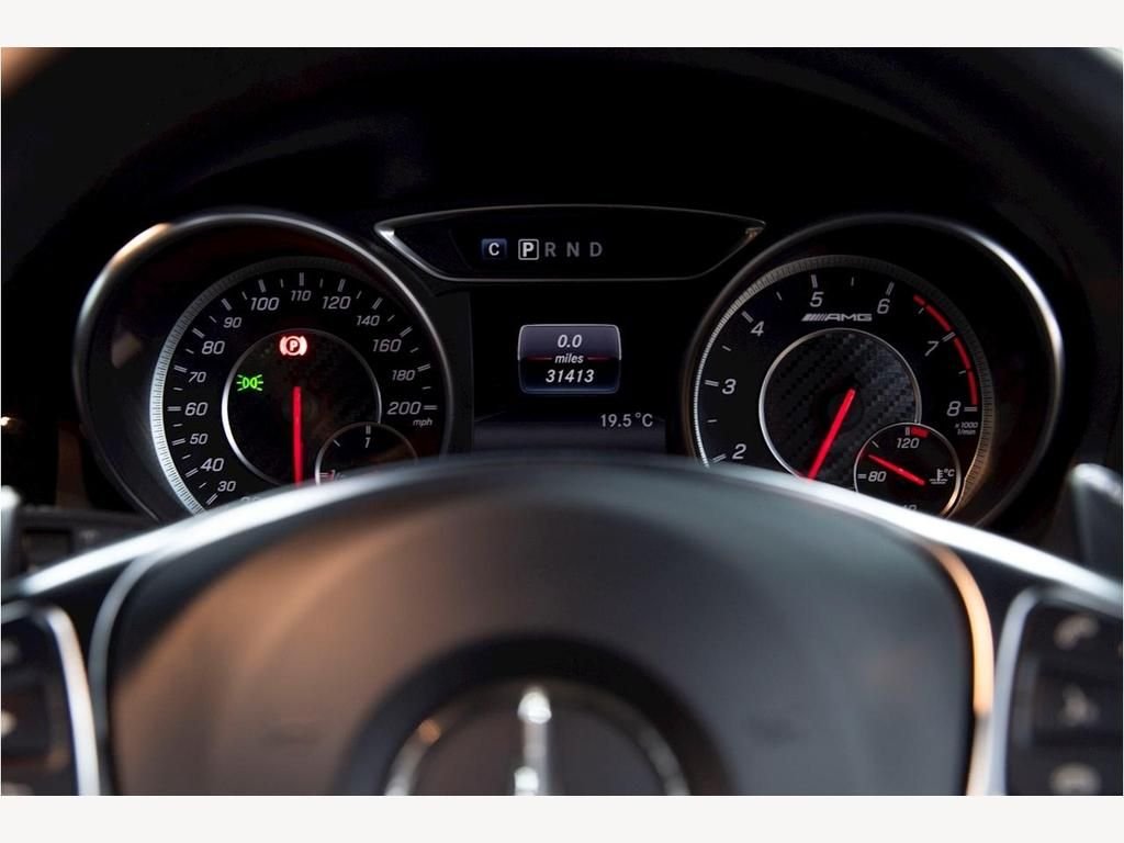 USED 2017 67 MERCEDES-BENZ GLA-CLASS 2.0 AMG GLA 45 4MATIC PREMIUM 5d 375 BHP AERO PACK | AMG EXHAUST
