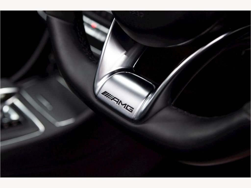 USED 2017 67 MERCEDES-BENZ GLA-CLASS 2.0 AMG GLA 45 4MATIC PREMIUM 5d 375 BHP AERO PACK | AMG EXHAUST