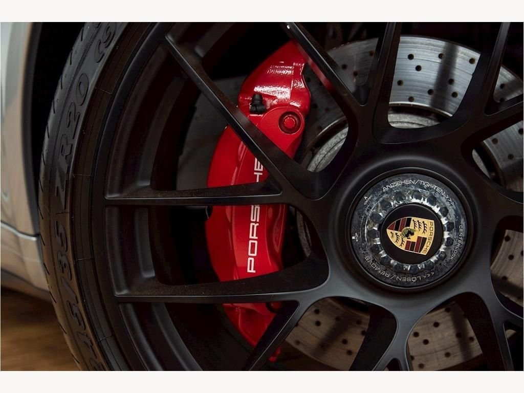 USED 2017 17 PORSCHE 911 3.0 TARGA 4 GTS PDK 2d 444 BHP GTS INTERIOR | LOW MILES