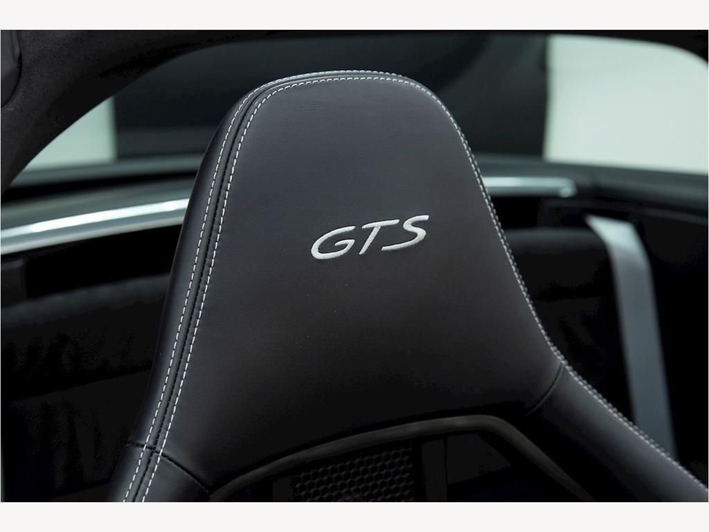 USED 2017 17 PORSCHE 911 3.0 TARGA 4 GTS PDK 2d 444 BHP GTS INTERIOR | LOW MILES