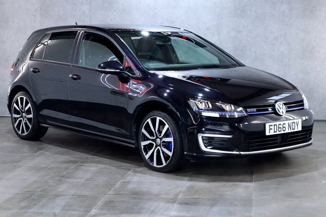 2016 66 Volkswagen Golf 1.4 GTE NAV DSG 5d 204 BHP