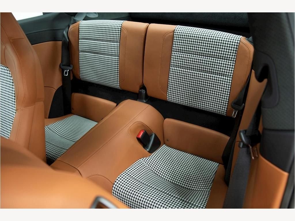 USED 2023 23 PORSCHE 911 3.7 SPORT CLASSIC 2d 543 BHP ONE OF 1,250 WORLDWIDE