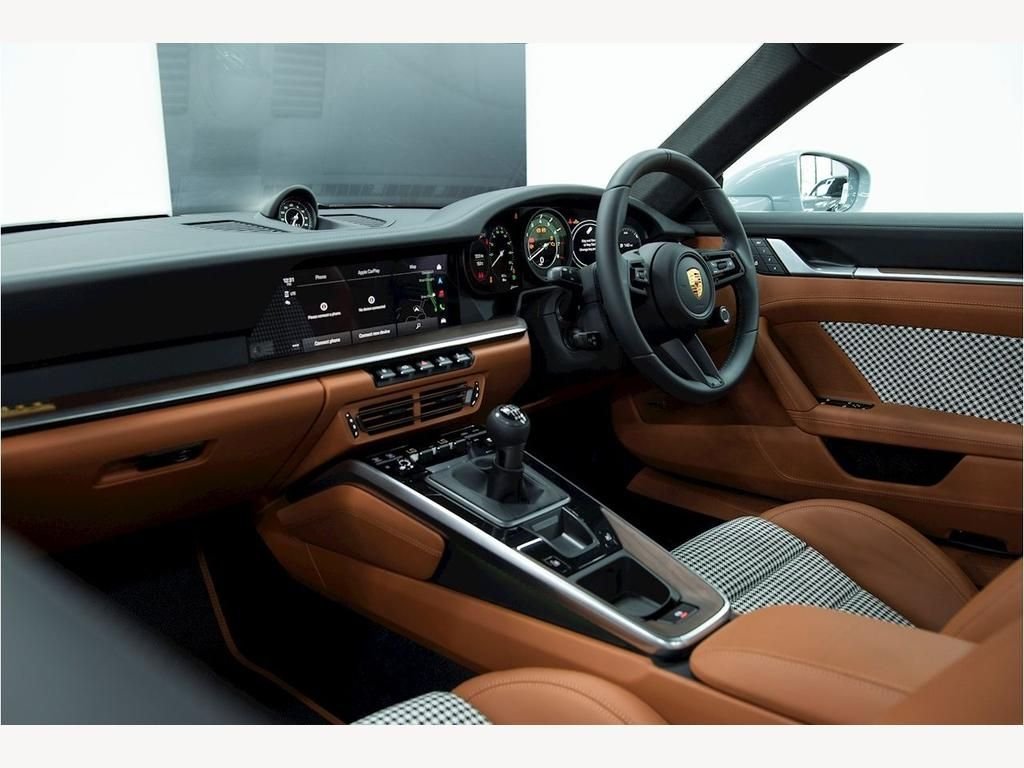 USED 2023 23 PORSCHE 911 3.7 SPORT CLASSIC 2d 543 BHP ONE OF 1,250 WORLDWIDE