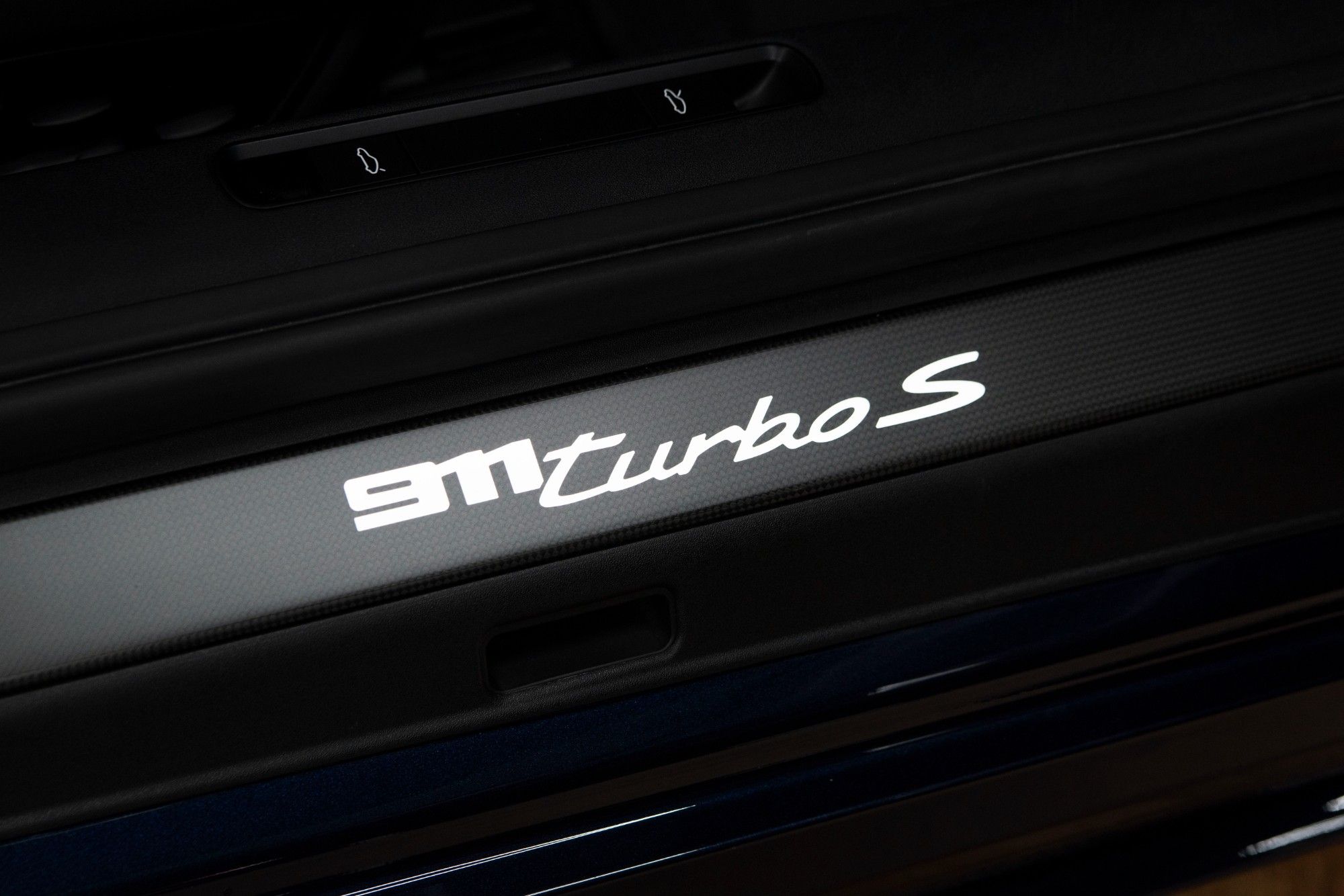 USED 2021 21 PORSCHE 911 3.7 TURBO S PDK 2d 641 BHP BURMESTER | PPF | LIFT