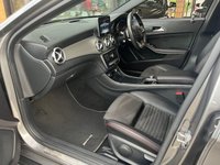 USED 2018 18 MERCEDES-BENZ GLA-CLASS 1.6 GLA 200 AMG LINE PREMIUM 5d 154 BHP FULL MB HISTORY