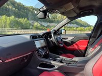 USED 2019 69 JAGUAR F-PACE 2.0 R-SPORT AWD 5d 178 BHP 