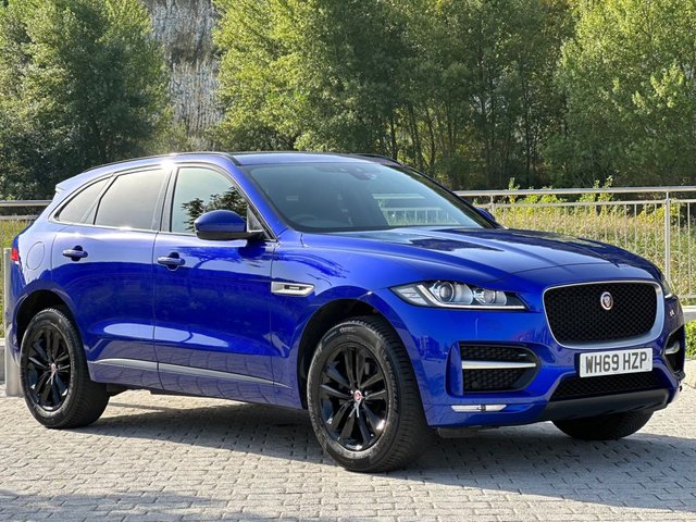 2019 69 Jaguar F-Pace 2.0 R-SPORT AWD 5d 178 BHP