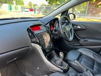 USED 2015 15 VAUXHALL ASTRA 1.6 ELITE 5d 113 BHP 