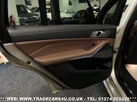 USED 2019 19 BMW X7 3.0 M50D 5d 395 BHP UK DELIVERY FLAT FEE &pound;175 (SUBJECT TO DEAL) *OVER 100 IMAGES ON OUR WEBSITE*BESPOKE FINANCE ARRANGED*PART EXCHANGE WELCOME*ALL VEHICLES HPI CLEAR