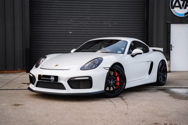2015 02 Porsche Cayman 3.8 GT4 2d 380 BHP