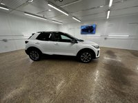 USED 2020 20 KIA STONIC 1.0 4 ISG 5d 118 BHP STUNNING CONDITION, LOW MILES AND FABULOUR COLOUR COMBINATION