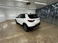 USED 2020 20 KIA STONIC 1.0 4 ISG 5d 118 BHP STUNNING CONDITION, LOW MILES AND FABULOUR COLOUR COMBINATION