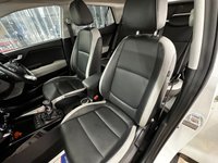 USED 2020 20 KIA STONIC 1.0 4 ISG 5d 118 BHP STUNNING CONDITION, LOW MILES AND FABULOUR COLOUR COMBINATION