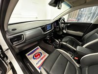 USED 2020 20 KIA STONIC 1.0 4 ISG 5d 118 BHP STUNNING CONDITION, LOW MILES AND FABULOUR COLOUR COMBINATION