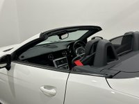 USED 2016 MERCEDES-BENZ SLC 2.1 SLC 250 D AMG LINE 2d 201 BHP Striking SLC 1 Family Owner,  Ultra Low Mileage 8866 Miles from new, Mercedes - Benz service record ,  Full Leather / Red stitiching, AMG night package