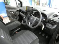 USED 2020 69 VAUXHALL COMBO LIFE 1.5 ENERGY XL S/S 5d 101 BHP 5 SEATS CRUISE PARKING SENSORS GENUINE LOW MILEAGE 6 MONTHS GOLD WARRANTY