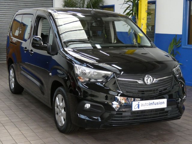2020 69 Vauxhall Combo Life 1.5 ENERGY XL S/S 5d 101 BHP
