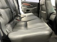 USED 2006 56 TOYOTA LAND CRUISER 3.0 INVINCIBLE D-4D 8STR 5d 171 BHP 1 Owner , Low Mileage 68893 Miles, Service record, Full Yukon Leather 8 Seater