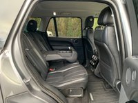 USED 2014 14 LAND ROVER RANGE ROVER 3.0 TDV6 VOGUE SE 5d 258 BHP BIG SPEC - 2014 RANGE ROVER VOGUE SE - FULL HEATED PREMIUM BLACK LEATHER - 2 FORMER KEEPERS - FULL J/L/R SERVICE HISTORY - SATELLITE NAVIGATION - COOLER BOX CENTRE CONSOLE -  8SPD AUTO DIESEL -