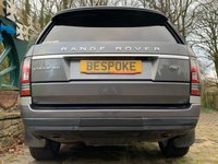 USED 2014 14 LAND ROVER RANGE ROVER 3.0 TDV6 VOGUE SE 5d 258 BHP BIG SPEC - 2014 RANGE ROVER VOGUE SE - FULL HEATED PREMIUM BLACK LEATHER - 2 FORMER KEEPERS - FULL J/L/R SERVICE HISTORY - SATELLITE NAVIGATION - COOLER BOX CENTRE CONSOLE -  8SPD AUTO DIESEL -