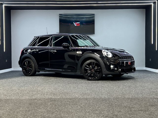 2018 68 MINI Hatch Cooper 2.0 COOPER S SPORT 5d 190 BHP