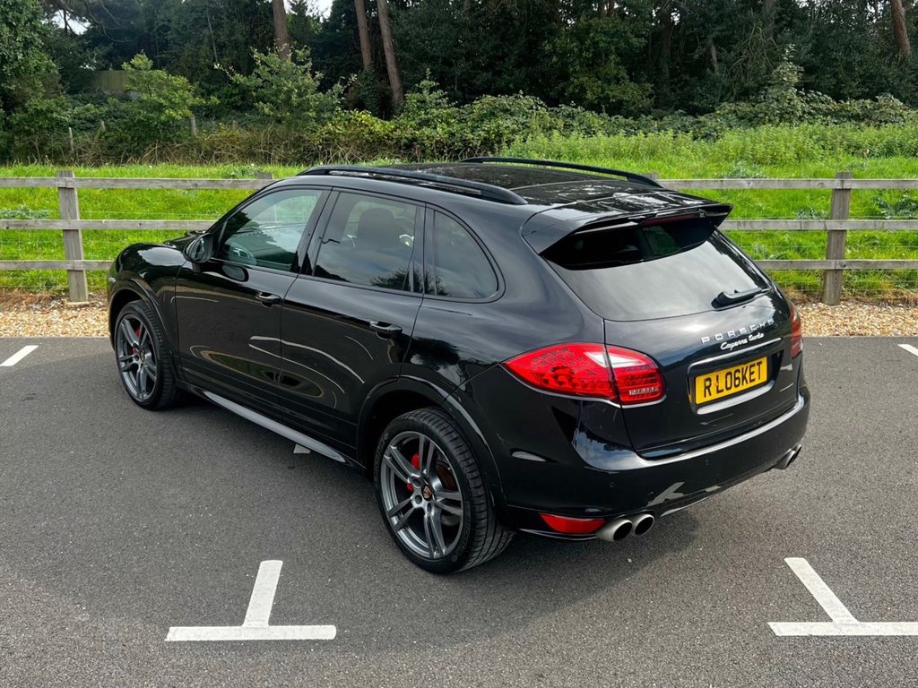 USED 2014 06 PORSCHE CAYENNE 4.8 V8 TURBO 500 BHP // TIPTRONIC S // 5d // px swap 