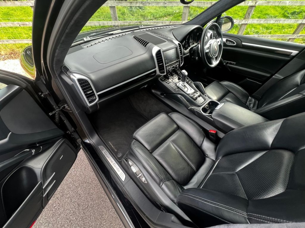 USED 2014 06 PORSCHE CAYENNE 4.8 V8 TURBO 500 BHP // TIPTRONIC S // 5d // px swap 